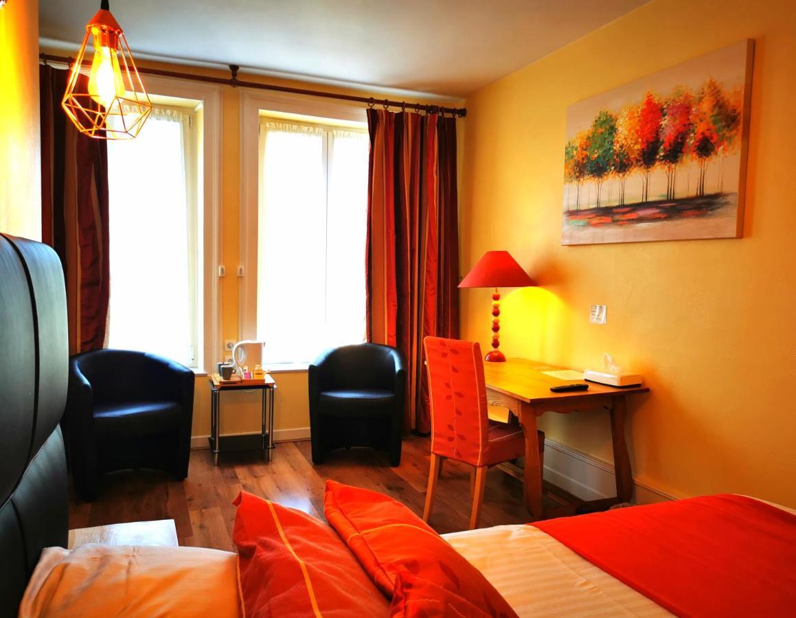 Logis La Sapiniere Hotel Remilly-Aillicourt Ngoại thất bức ảnh