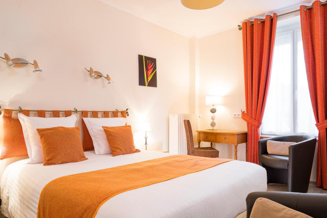 Logis La Sapiniere Hotel Remilly-Aillicourt Ngoại thất bức ảnh